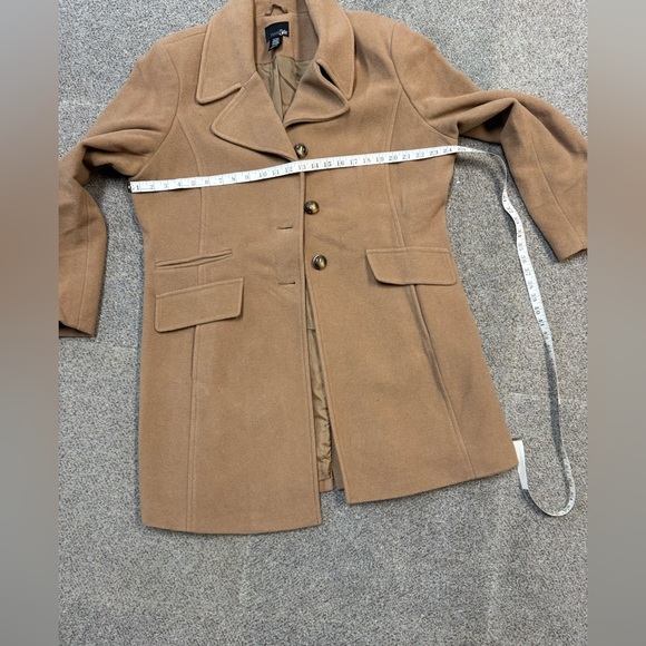 Wool jacket - Picture 6 of 8